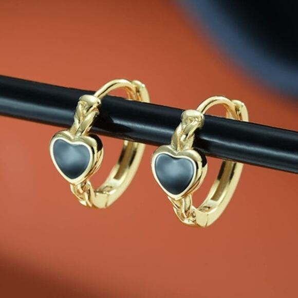 18K Gold Plated Black Heart Hoop Earrings for Women Teens Heart Earrings Hoop - Picture 1 of 6